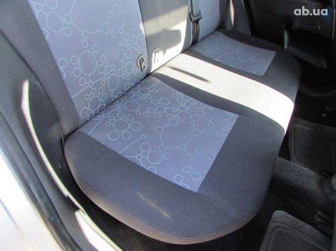 Ford Fiesta 2008 - фото 16