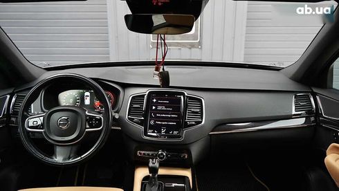 Volvo XC90 2017 - фото 24