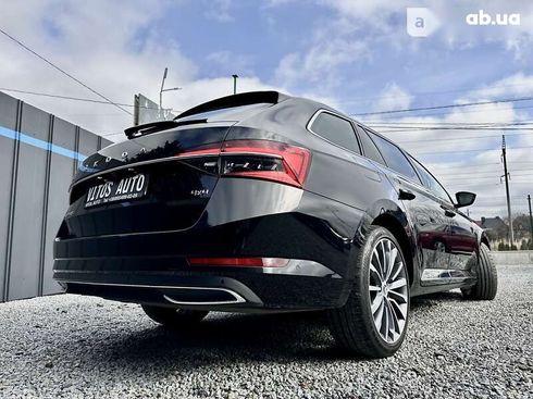 Skoda Superb 2019 - фото 7