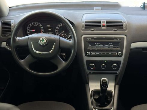 Skoda Octavia 2012 - фото 15