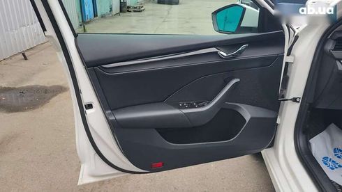 Skoda Octavia 2021 - фото 29
