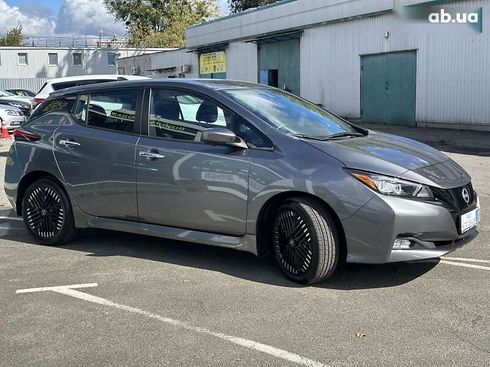 Nissan Leaf 2024 - фото 5