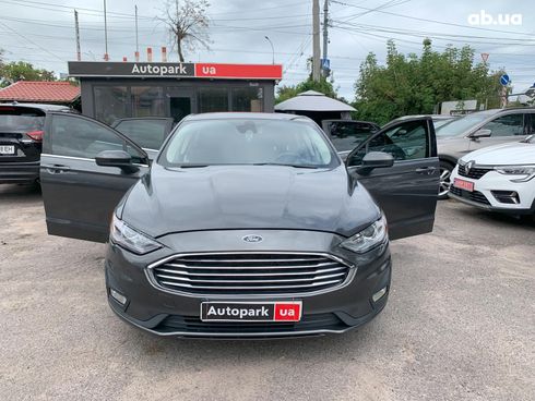 Ford Fusion 2018 серый - фото 16