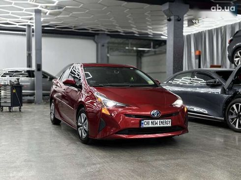 Toyota Prius 2016 - фото 3