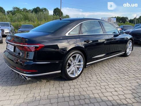 Audi S8 2019 - фото 6