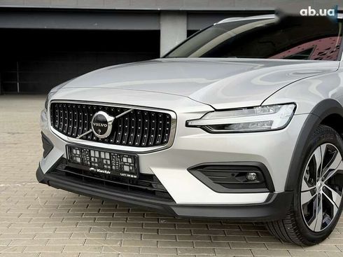 Volvo V60 Cross Country 2024 - фото 7