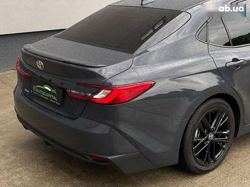 Toyota Camry 2024 - фото 9