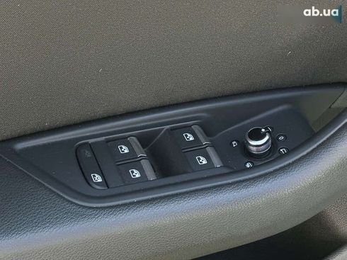 Audi A4 2017 - фото 19