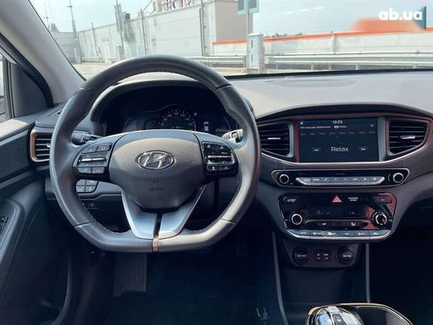 Hyundai Ioniq 2018 - фото 15