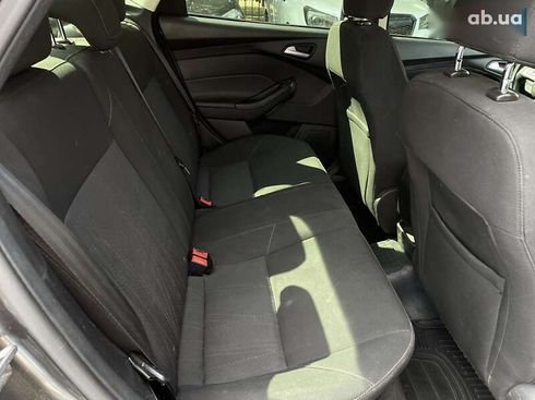 Ford Focus 2015 - фото 20