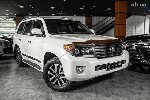 Toyota Land Cruiser 2014 - фото 6