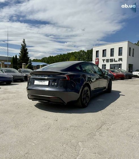 Tesla Model 3 2024 - фото 22