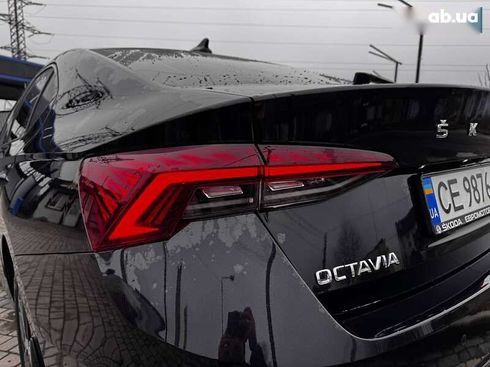 Skoda Octavia 2020 - фото 25
