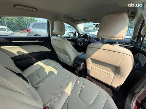 Ford Fusion 2017 - фото 10