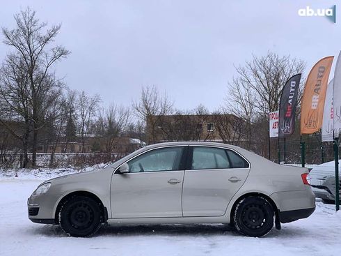 Volkswagen Jetta 2005 - фото 12