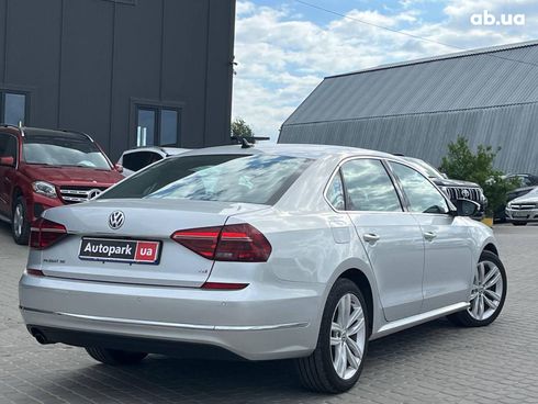 Volkswagen passat b8 2018 серый - фото 9