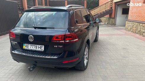 Volkswagen Touareg 2013 синий - фото 3