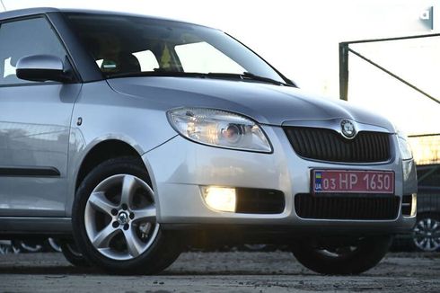 Skoda Fabia 2008 - фото 3