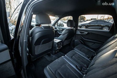 Audi Q7 2017 - фото 29