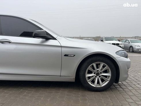 BMW 5 серия 2013 серый - фото 16