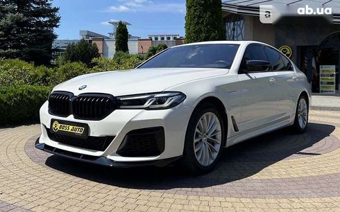 BMW 5 серия 2020 - фото 3