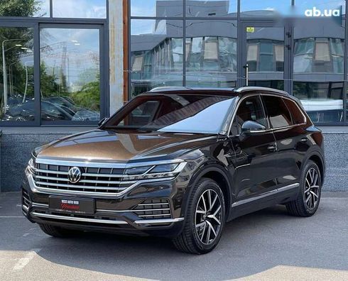 Volkswagen Touareg 2022 - фото 3
