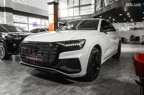 Audi Q8 2021 - фото 15