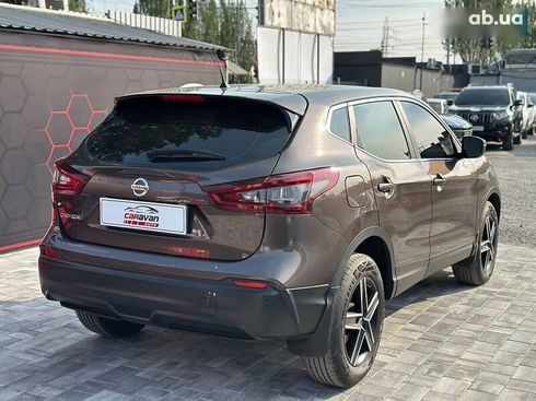 Nissan Qashqai 2020 - фото 11