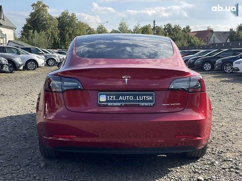 Tesla Model 3 2020 - фото 7