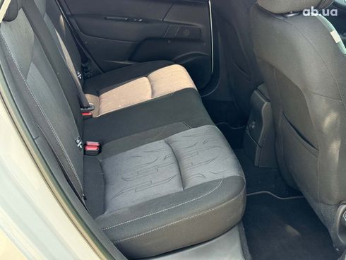 Citroёn C4 2014 белый - фото 23