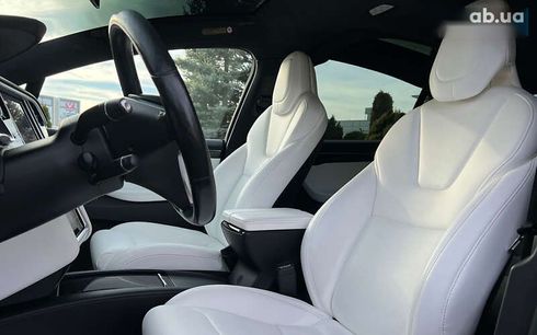 Tesla Model X 2018 - фото 9