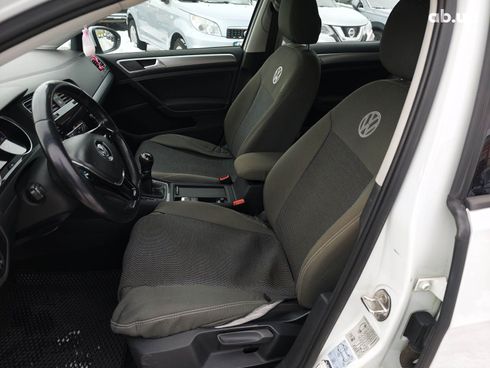 Volkswagen Golf 2019 белый - фото 102