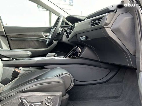 Audi E-Tron 2020 - фото 16