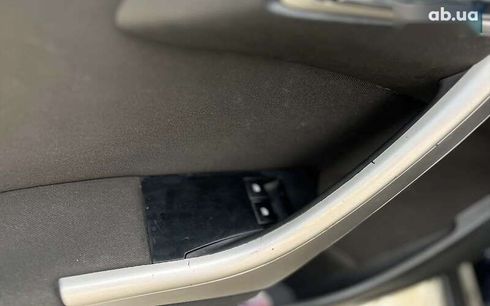 Opel Astra 2011 - фото 10
