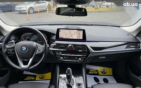 BMW 5 серия 2020 - фото 14