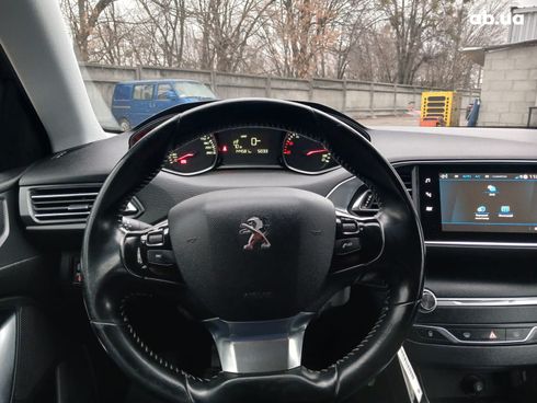 Peugeot 308 2019 серый - фото 12