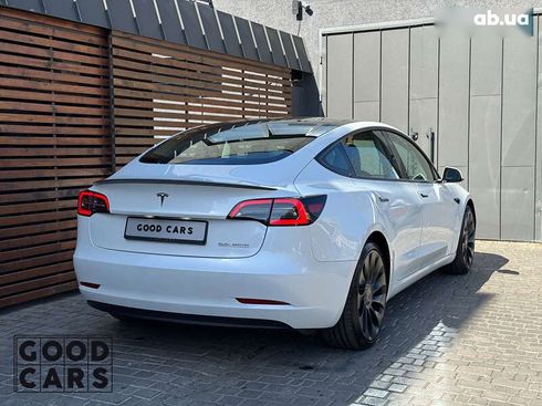 Tesla Model 3 2023 - фото 11