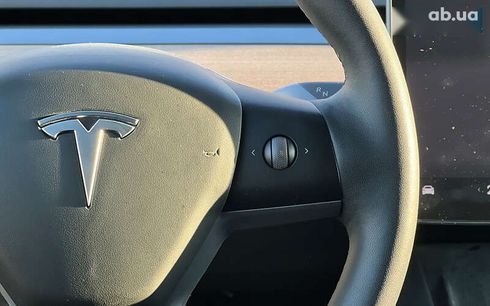 Tesla Model Y 2023 - фото 13