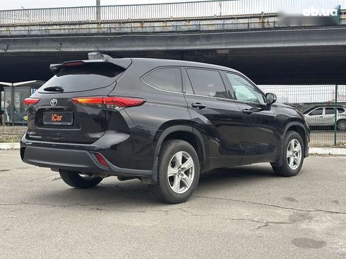 Toyota Highlander 2021 - фото 12