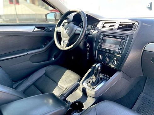 Volkswagen Jetta 2012 - фото 25
