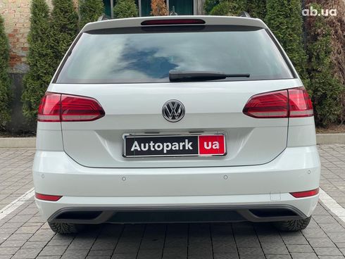 Volkswagen Golf 2018 белый - фото 10