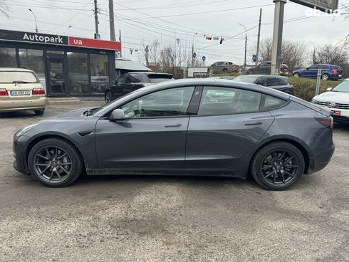 Tesla Model 3 2023 серый - фото 10