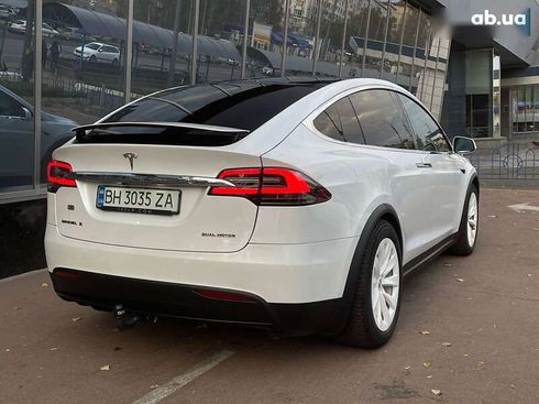 Tesla Model X 2020 - фото 3