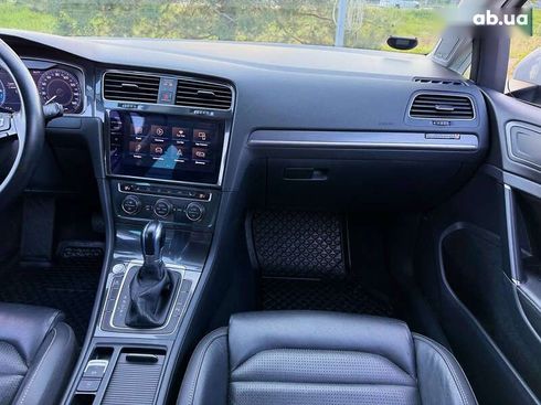 Volkswagen e-Golf 2017 - фото 22