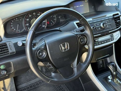 Honda Accord 2015 - фото 30