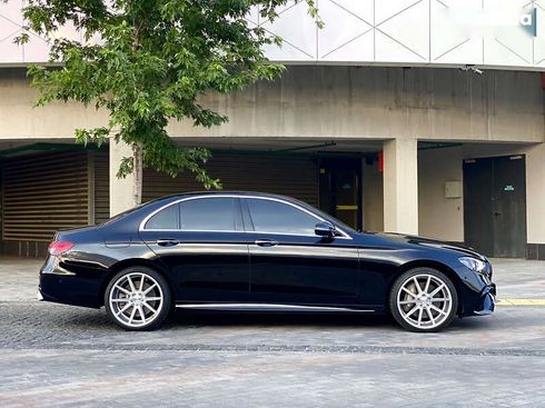 Mercedes-Benz E-Класс 2020 - фото 13