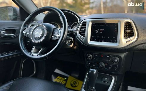 Jeep Compass 2017 - фото 10