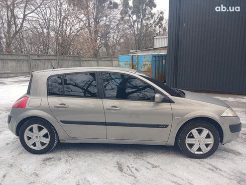 Renault Megane 2005 серый - фото 6