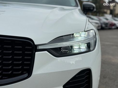 Volvo XC60 2023 белый - фото 3