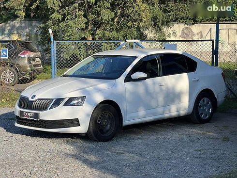 Skoda Octavia 2019 - фото 3